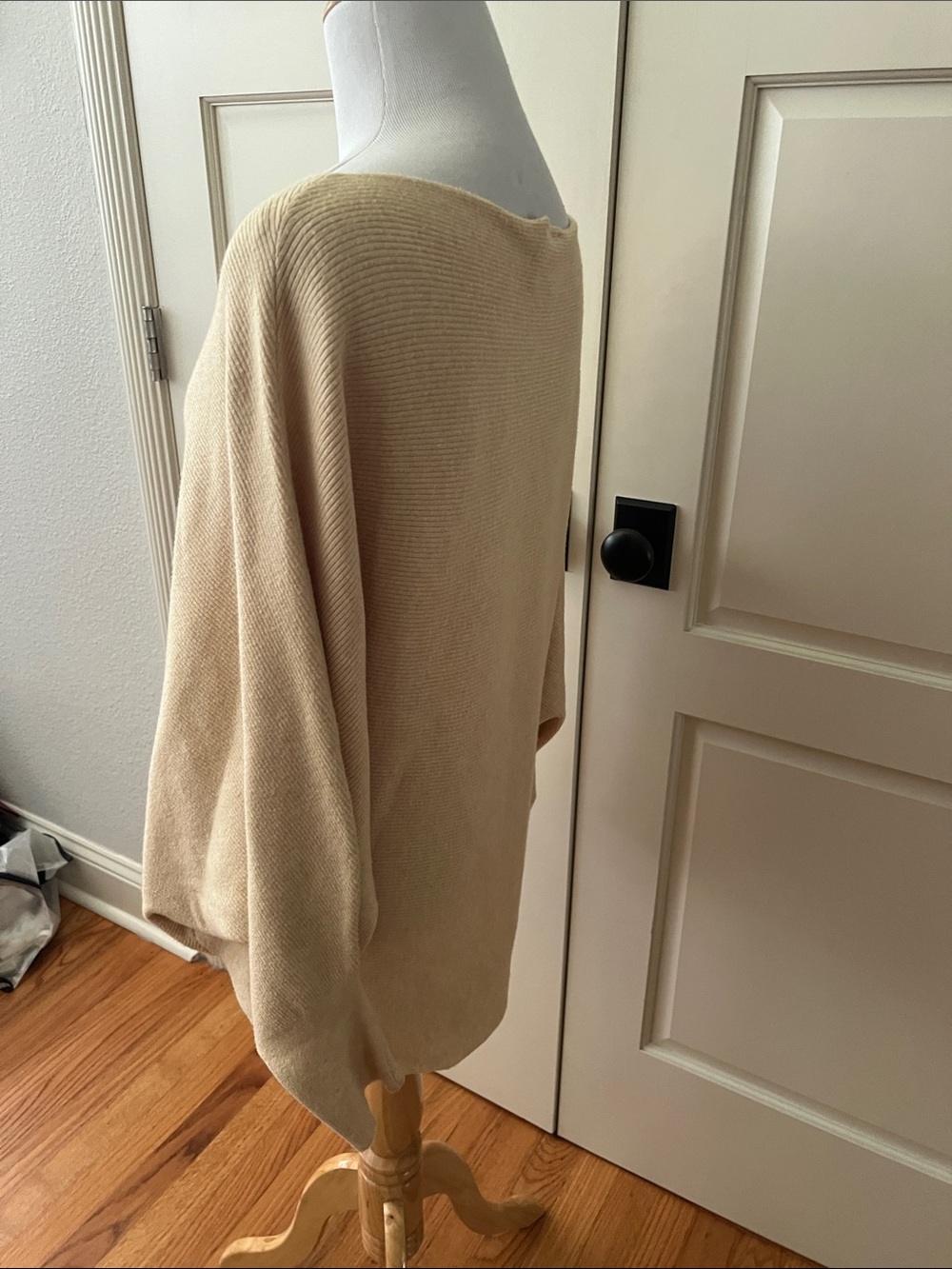 Kerisma Ryu Sweater M/L - Picture 11 of 16
